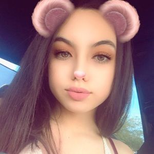 Meet your Posher, Bianca